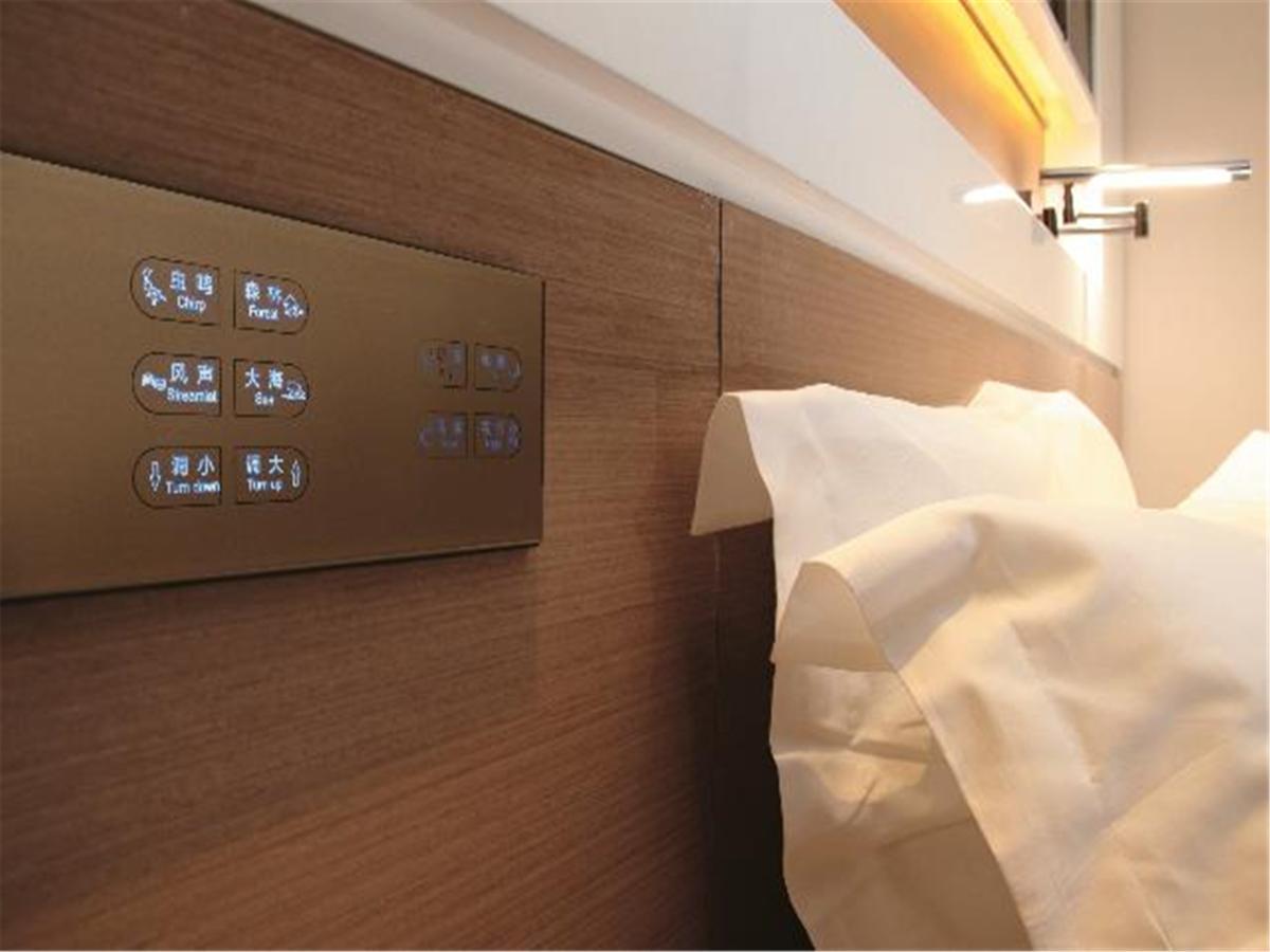 Lavande Hotel Fuhuadao Branch Čung-šan Exteriér fotografie