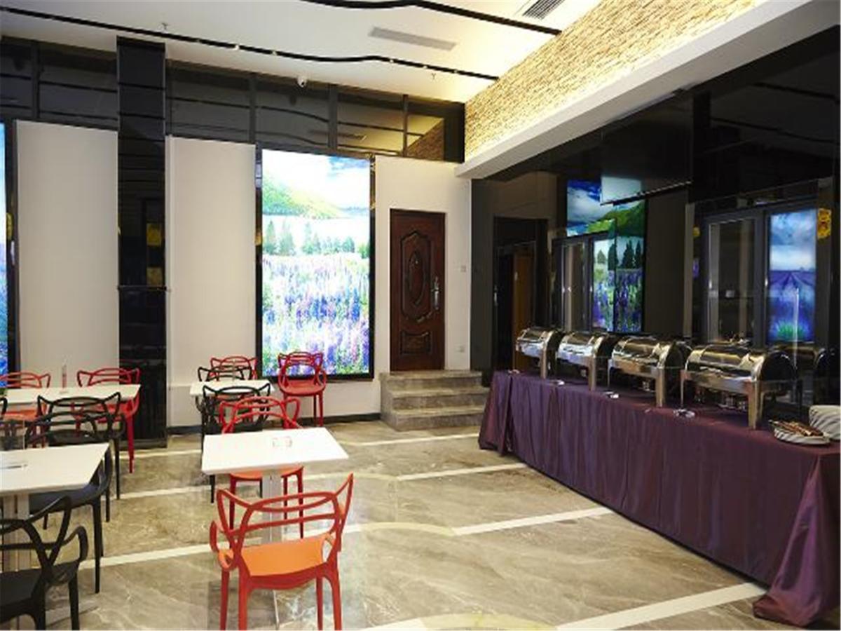 Lavande Hotel Fuhuadao Branch Čung-šan Exteriér fotografie